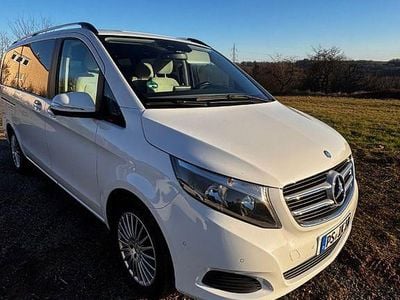 Gebraucht Mercedes V250 190 PS (139 kW) 2014 Weiß Van / Kleinbus