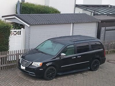 Schwarz Gebraucht 2014 Chrysler Grand Voyager Van / Kleinbus | 13.750 € (Teuer)