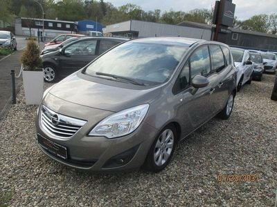 Gebraucht Opel Meriva Innovation 101 PS (74 kW) 2011 Braun Van / Kleinbus