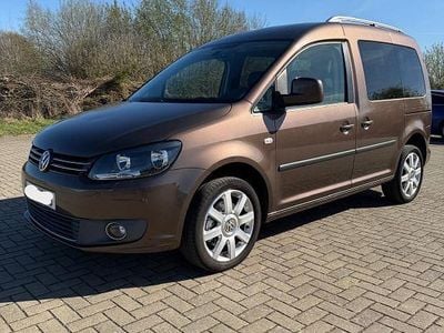 Gebraucht VW Caddy Highline 140 PS (102 kW) 2011 Braun Van / Kleinbus
