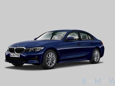 BMW 330e