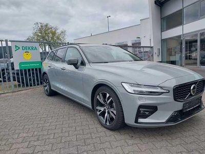 Usata Volvo V60 145 CV (106 kW) 2025 Station wagon