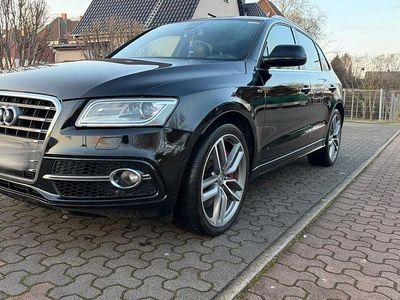 Schwarz Gebraucht 2015 Audi SQ5 Design SUV | 22.350 € (Fairer Preis)