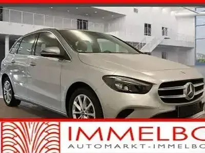 Gebraucht Mercedes B250e 218 PS (160 kW) 2022 Silber Kleinwagen