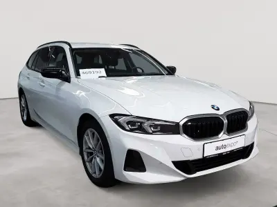 Gebraucht BMW 318 Sport Line 150 PS (110 kW) 2023 Alpinweiß Kombi