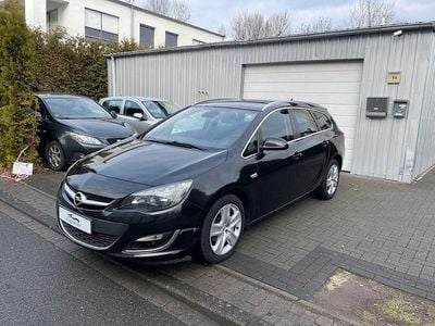 Gebraucht Opel Astra Sport 116 PS (85 kW) 2014 Schwarz Kombi