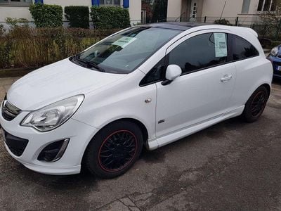 Gebraucht Opel Corsa Color Edition 87 PS (63 kW) 2012 Weiß Kleinwagen