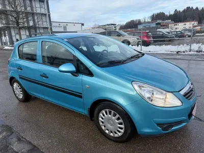 Używany Opel Corsa Edition 69 KM (50 kW) 2011 Niebieski Hatchback