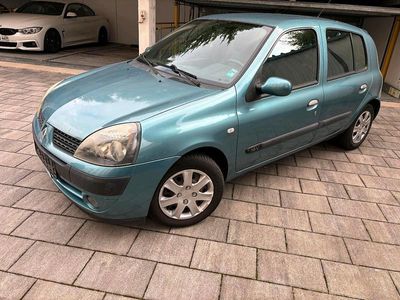 Renault Clio II