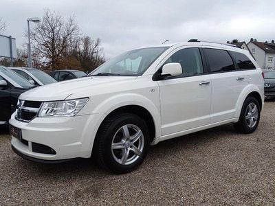 Gebraucht Dodge Journey 140 PS (102 kW) 2008 Weiß SUV