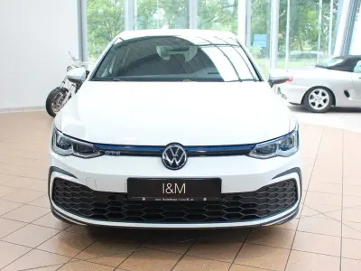 Gebraucht VW Golf VIII GTE 150 PS (110 kW) 2021 Weiß Limousine