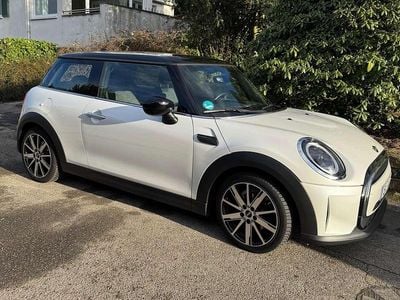 Gebraucht Mini Cooper 136 PS (100 kW) 2023 Weiß Kleinwagen