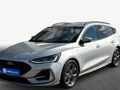 Begagnad Ford Focus ST-Line X 155 HK (114 kW) 2025 Silver Kombi