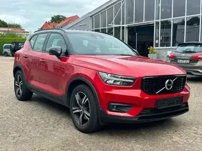 Gebraucht Volvo XC40 R-Design 190 PS (139 kW) 2020 Rot SUV