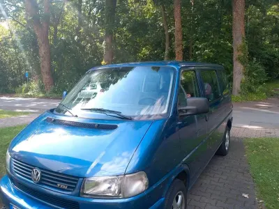 Gebraucht VW T4 102 PS (75 kW) 1997 Blau Van