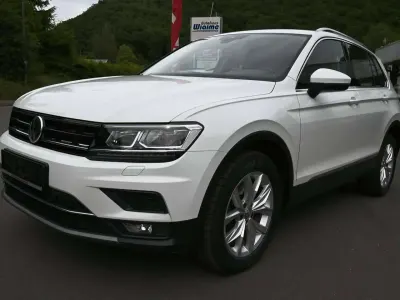 Gebraucht VW Tiguan Highline 150 PS (110 kW) 2019 Pure white SUV