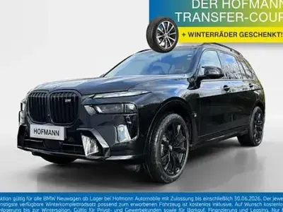 Neu BMW X7 M Sport 530 PS (389 kW) 2025 Schwarz SUV