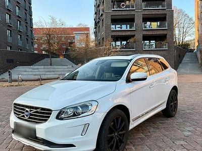 Gebraucht Volvo XC60 Summum 190 PS (139 kW) 2015 Weiß SUV