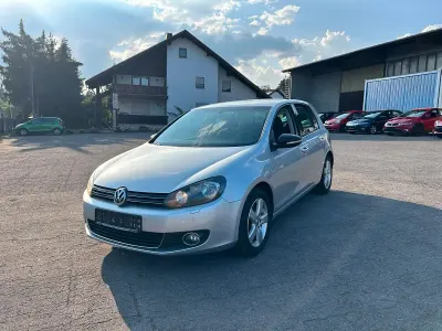 Gebraucht VW Golf VII Style 122 PS (89 kW) 2012 Silber Limousine