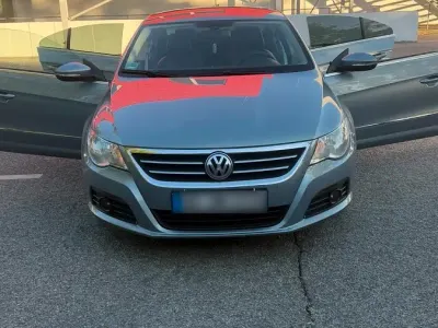 Gebraucht VW Passat 140 PS (102 kW) 2010 Grau Kleinwagen