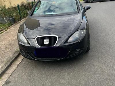 Second-hand Seat Leon 140 CP (102 kW) 2004 Negru Hatchback