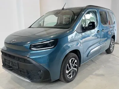 Gebraucht Toyota Proace Verso City 110 PS (80 kW) 2025 Libeccio blue Kombi