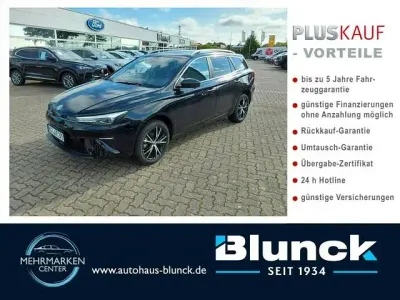 Käytetty MG MG5 EV Luxury 114 kW (156 HP) 2023 Farmari