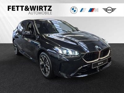Neu BMW 120 M Sport 170 PS (125 kW) 2025 Black sapphire metallic Kleinwagen