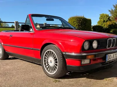 Gebraucht BMW 325 Cabriolet 171 PS (125 kW) 1986 Rot Cabrio