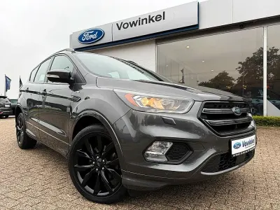 Gebraucht Ford Kuga ST-Line 150 PS (110 kW) 2017 Grau SUV