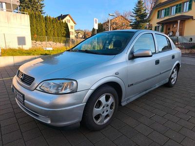 Silber Gebraucht 2000 Opel Astra Limousine | 1.490 €
