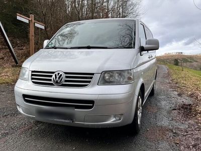 gebraucht VW Caravelle T5 2.5