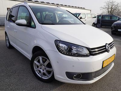 Weiß Gebraucht 2011 VW Touran Van / Kleinbus | 6.999 € (Guter Preis)