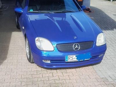 Gebraucht Mercedes SLK230 193 PS (141 kW) 1998 Blau Cabrio
