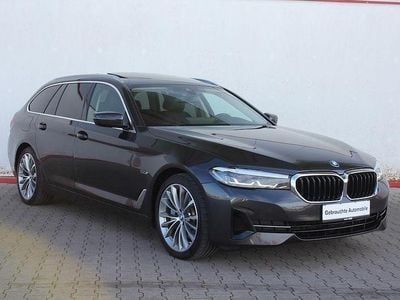 Gebraucht BMW 530e Efficient Dynamics 292 PS (214 kW) 2022 Grau Kombi