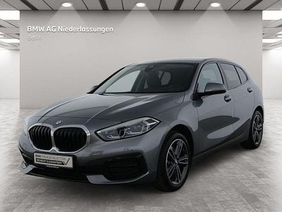 Gebraucht BMW 118 Sport Line 136 PS (100 kW) 2023 Grau Kleinwagen