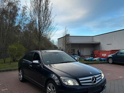 Gebraucht Mercedes C320 224 PS (164 kW) 2008 Blau Limousine