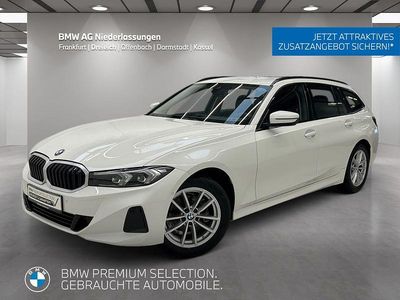 Weiß Gebraucht 2024 BMW 318 Limousine | 32.580 € (Fairer Preis)
