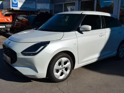 Gebraucht Suzuki Swift Comfort 83 PS (61 kW) 2025 Weiß Kleinwagen