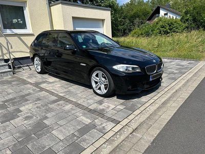 Usata BMW 520 Performance 184 CV (135 kW) 2012 Nero Station wagon