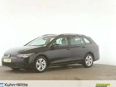 Gebraucht VW Golf VIII Life 116 PS (85 kW) 2023 Schwarz Kombi