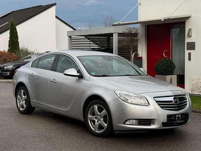 Gebraucht Opel Insignia Edition 160 PS (117 kW) 2009 Argon silber/ice silver (m2) Limousine