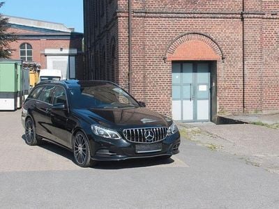 Gebraucht Mercedes E350 258 PS (189 kW) 2016 Schwarz Limousine