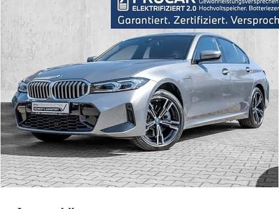 BMW 330e