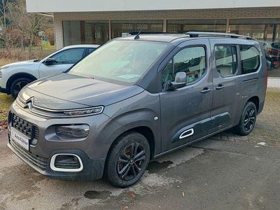Gebraucht Citroën Berlingo Feel 131 PS (96 kW) 2019 Grau Van / Kleinbus