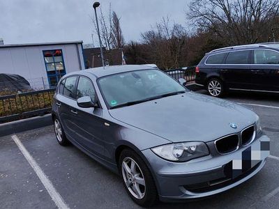 Gebraucht BMW 118 143 PS (105 kW) 2011 Silber Kleinwagen