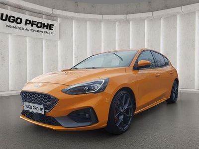 Używany Ford Focus ST 280 KM (205 kW) 2020 Pomarańczowy Sedan/Limuzyna