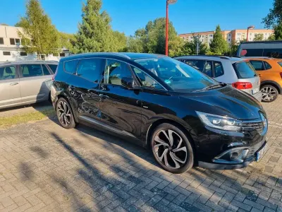 Gebraucht Renault Grand Scénic IV Bose Edition 132 PS (97 kW) 2018 Schwarz Van / Kleinbus