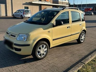 Gebraucht Fiat Panda 77 PS (56 kW) 2009 Gelb Kleinwagen