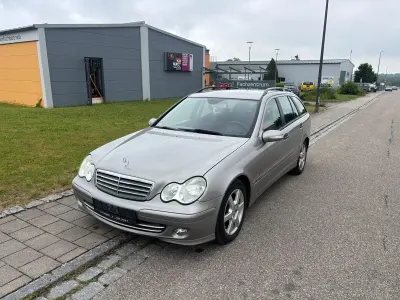 Gebraucht Mercedes C200 122 PS (89 kW) 2004 Grau Kombi